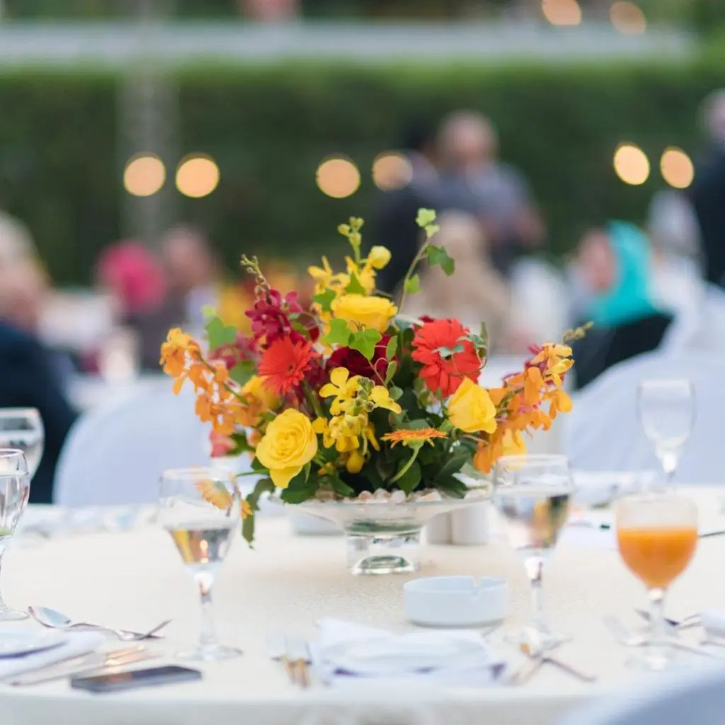 Essential Care Tips for Long Lasting Rose Bouquets